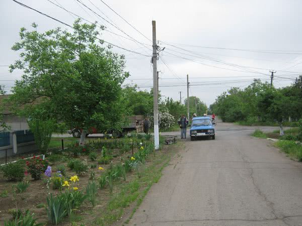 В Арцизе из-за прогнившей трубы жители целой улицы остались без воды