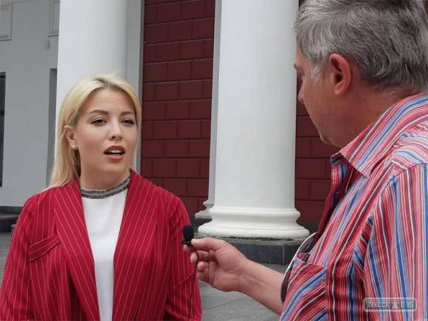 Анна Позднякова: «Почему одесситы должны платить за дырявые сети Инфокса?» (видео)