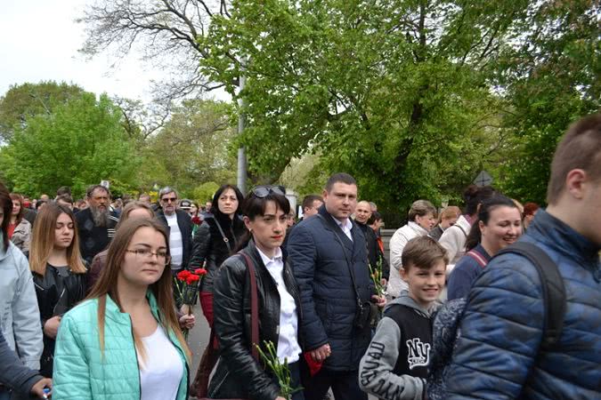 Живой коридор, митинг-реквием, выставка и праздничный концерт: в Белгород-Днестровском отметили День Победы