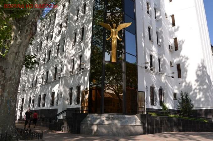 Одесский «Дом с ангелом» готовы отремонтировать киевляне