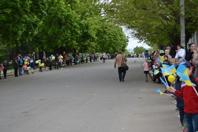 Живой коридор, митинг-реквием, выставка и праздничный концерт: в Белгород-Днестровском отметили День Победы
