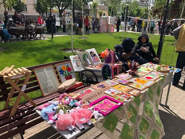 В Измаиле прошла выставка работ юных талантов
