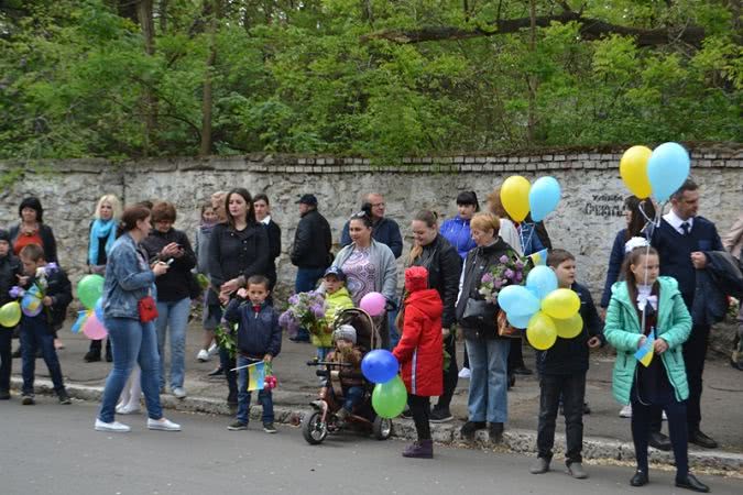 Живой коридор, митинг-реквием, выставка и праздничный концерт: в Белгород-Днестровском отметили День Победы