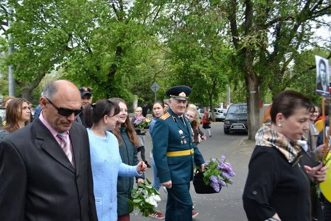 Живой коридор, митинг-реквием, выставка и праздничный концерт: в Белгород-Днестровском отметили День Победы