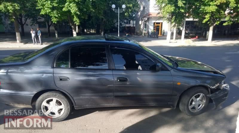 В Измаиле в результате утреннего ДТП на проспекте Мира Skoda превратилась в кучу металлолома