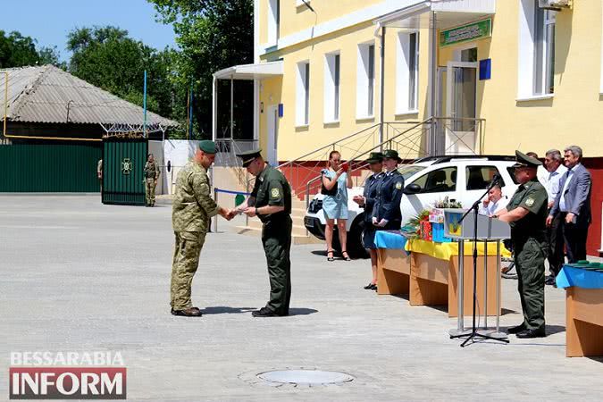 Глава ГПСУ открыл после реконструкции отдел пограничной службы «Рени» и вручил семьям пограничников 22 квартиры