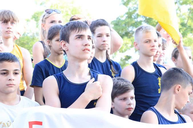 Байкеры в шароварах, казацкий двобой и украинский фольклор: в Аккерманской крепости отгремел фестиваль «Украинская Бессарабия»