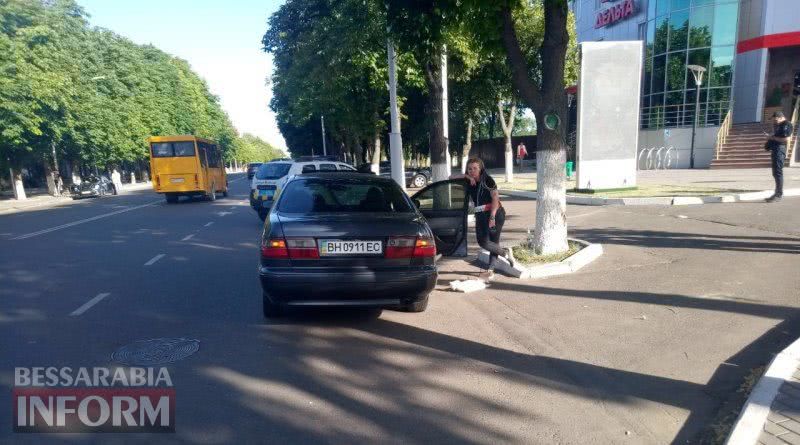 В Измаиле в результате утреннего ДТП на проспекте Мира Skoda превратилась в кучу металлолома