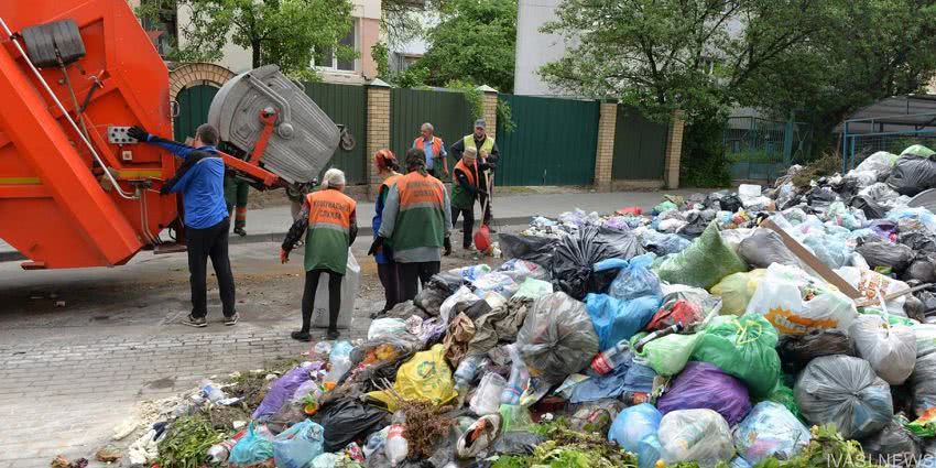 Садовый указывает одесситам, кто должен представлять их в Раде