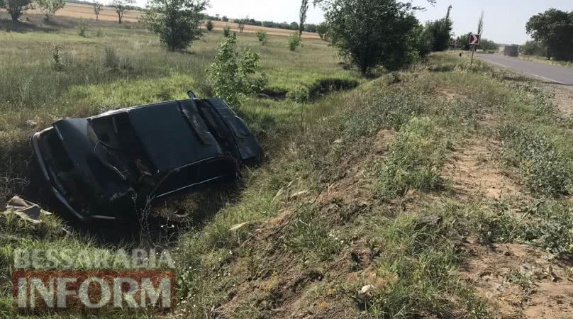 В сокрушительном ДТП на трассе Одесса-Рени пострадали двое людей (фото)