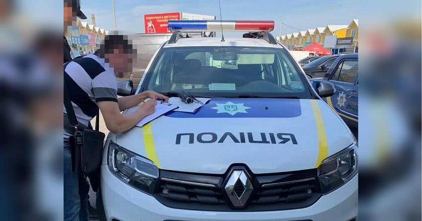 «Крыша» для пьяных водителей: в Одессе копы попались на взятке