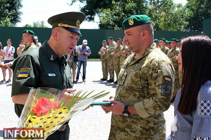 Глава ГПСУ открыл после реконструкции отдел пограничной службы «Рени» и вручил семьям пограничников 22 квартиры