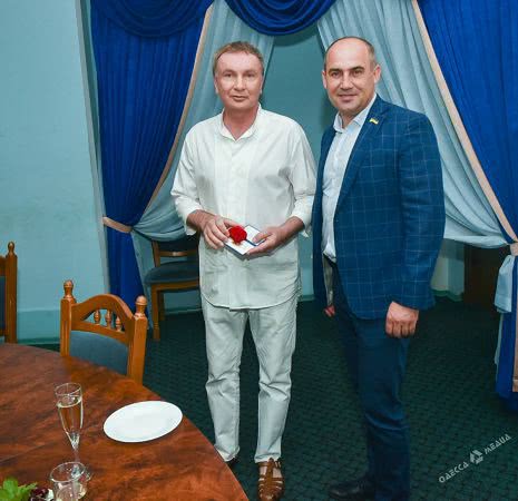 В Одесском облсовете журналистов поздравили с профессиональным праздником (фото)