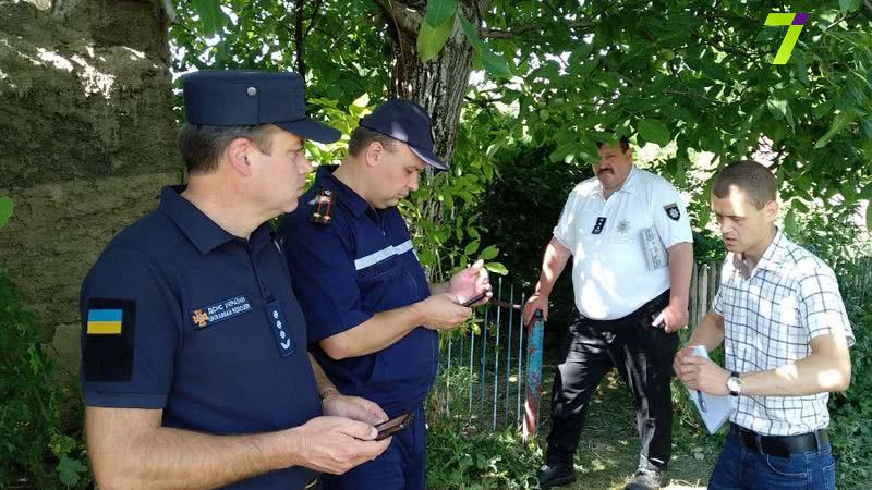 Полиция расследует обстоятельства смертельного пожара в Одесской области (фото)