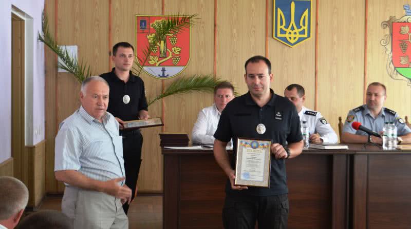 В Белгороде-Днестровском полицейских поздравили с профессиональным праздником
