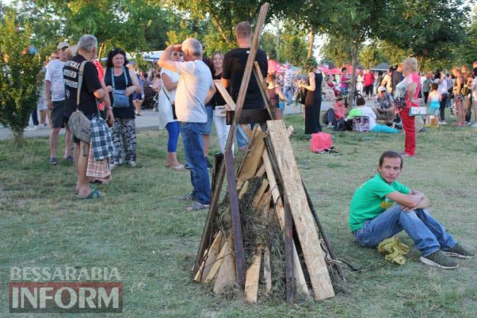 Не изменяя традиции: в Измаиле на берегу Дуная отметили этнопраздник Ивана Купала