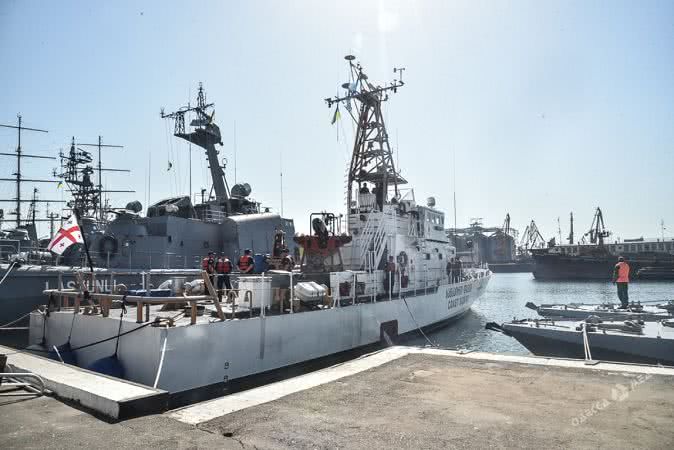 В рамках Sea Breeze – 2019 в Одессе тренировались военные водолазы (фоторепортаж)