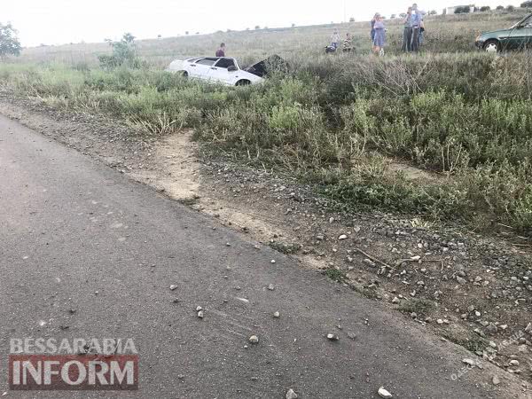 В Одесской области мать с тремя детьми попала в ДТП (фото)