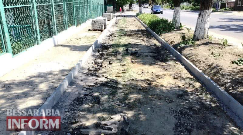 Ремонт дороги, тротуаров и придомовых территорий: на аккерманских улицах кипит работа