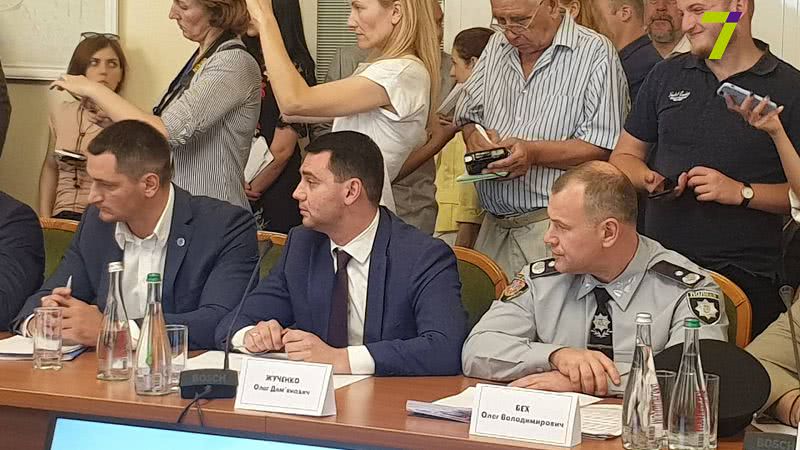 Глава Офиса президента: Через неделю ждут от Жученко доклад о работе ведомства