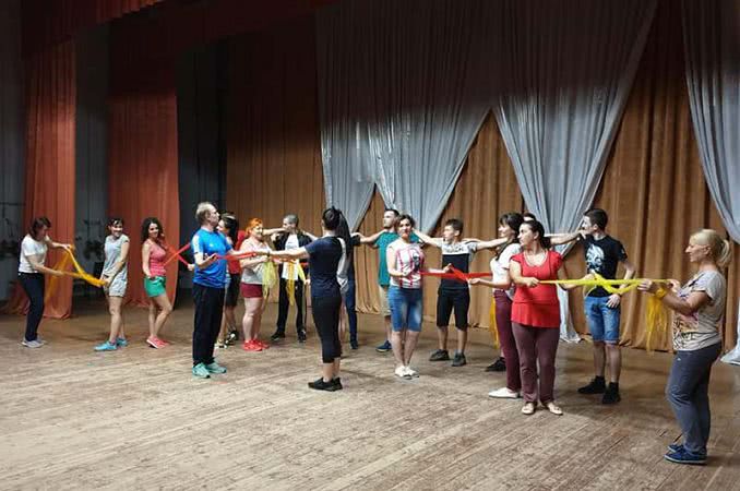 В селе Каракурт прошли мастер-классы албанских артистов