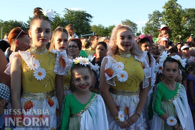 Не изменяя традиции: в Измаиле на берегу Дуная отметили этнопраздник Ивана Купала
