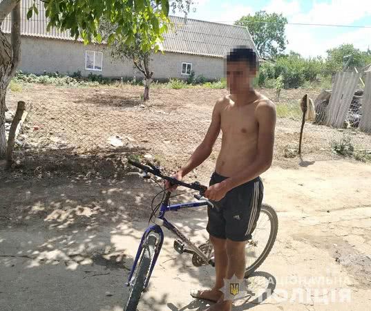 17-летний житель Одесской области уехал из дома на велосипеде в поисках работы