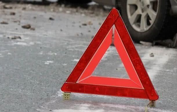 В районе села Чернобаевка военные врезались в  маршрутку Николаев-Херсон