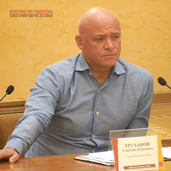 Геннадий Труханов отметил труд борцов со стихией: они работали всю ночь