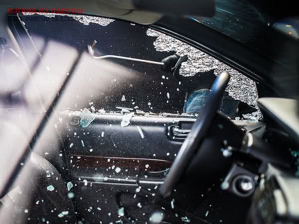 В Одессе продолжают воровать ценные вещи из чужих авто