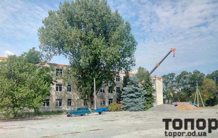 В Болграде за 35 миллионов ремонтируют казарму для военных