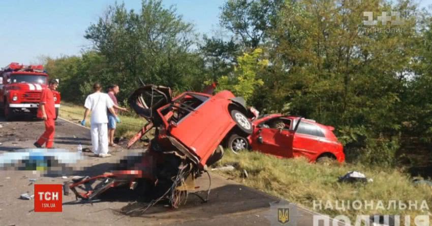 Четверо людей загинули унаслідок ДТП на Одещині