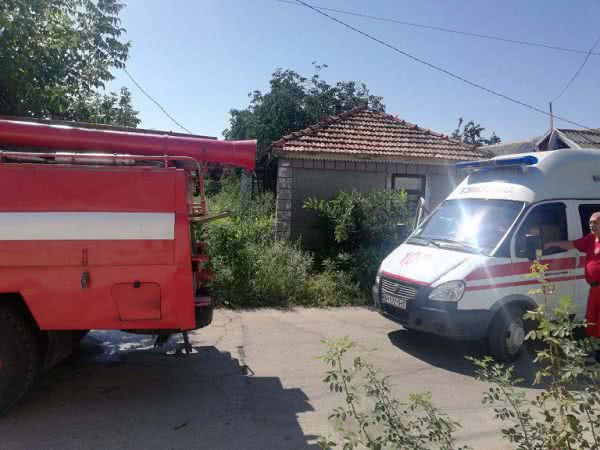 Одесская область: спасатели тушили пожар в доме и нашли труп владельца
