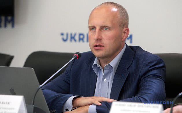 Естонський бізнесмен, який планував побудувати набережну у Затоці, просить захисту у влади