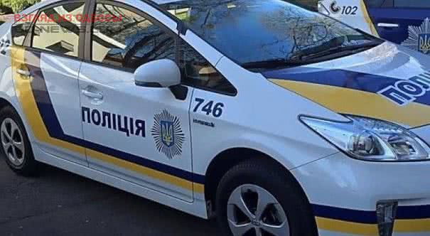 В Одессе водитель, в салоне с которым был ребенок, устроил гонки