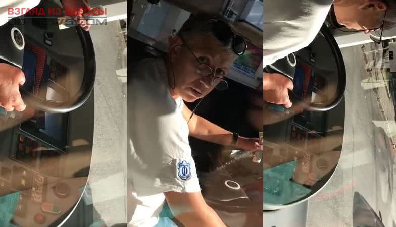 Это опасно: в Одессе водитель троллейбуса смотрел кино на рабочем месте