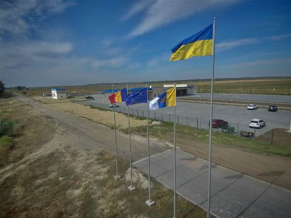 Тестовый запуск паромной линии Орловка-Исакча - оценка пограничников