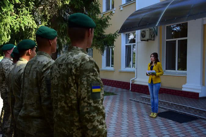 «Я имею право!»: пограничникам Измаильского отряда разъясняли их права специалисты центра юридической помощи