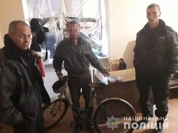 В Килии местный житель обокрал своего приятеля и пытался отвести от себя подозрение, спрятав украденное у знакомого