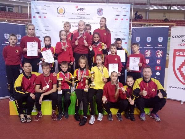 Одесские каратисты получили 11 золотых медалей на серии международных турниров