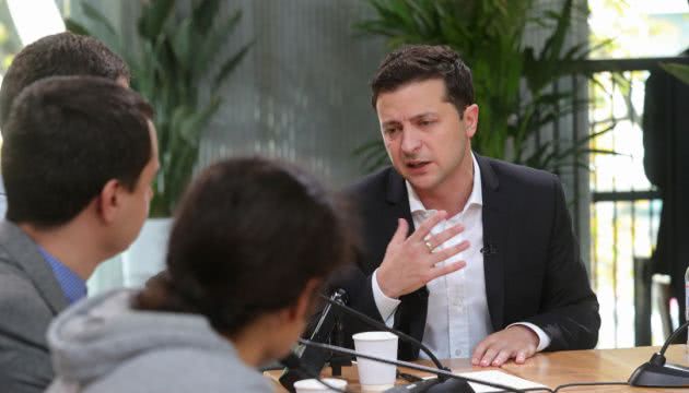 Зеленський — про Труханова: Ми з ним не друзі