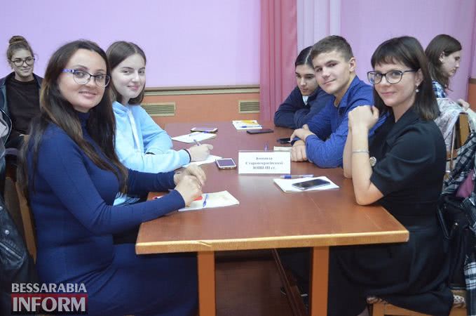 Молодежные команды Бессарабии сыграли в Измаиле в "Что? Где? Когда?" - лидерство получили хозяева турнира