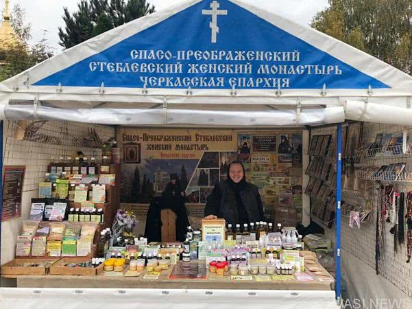 В Одессе открылась ежегодная православная ярмарка «Иверская» (фото)