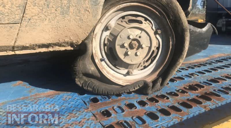 Под Татарбунарами ночью слетела с трассы и перевернулась "Славута"