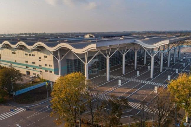 Лоукостеры Ryanair и WizzAir практически одновременно откроют рейсы из Одессы в Берлин