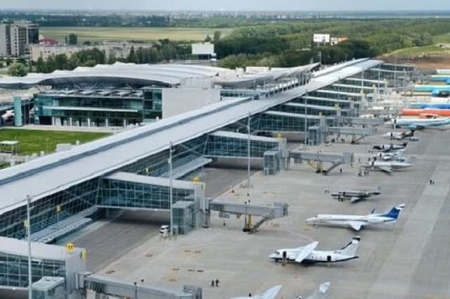 Аэропорт «Одесса» закупает четыре телетрапа для нового терминала
