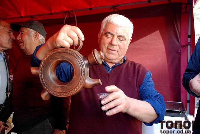В Болграде с успехом прошел первый день IX Международного фестиваля «Bolgrad Wine Fest-2019»