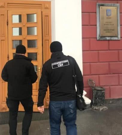 В мэрию Одессы пришли с обысками: источник раскрыл детали