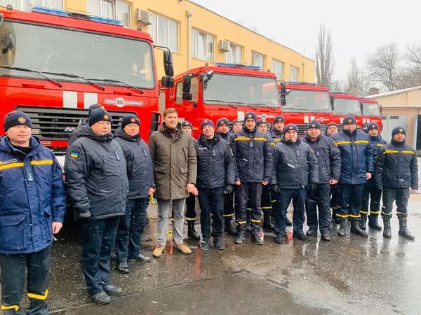 Одесским спасателям передали новые автомобили для тушения пожаров