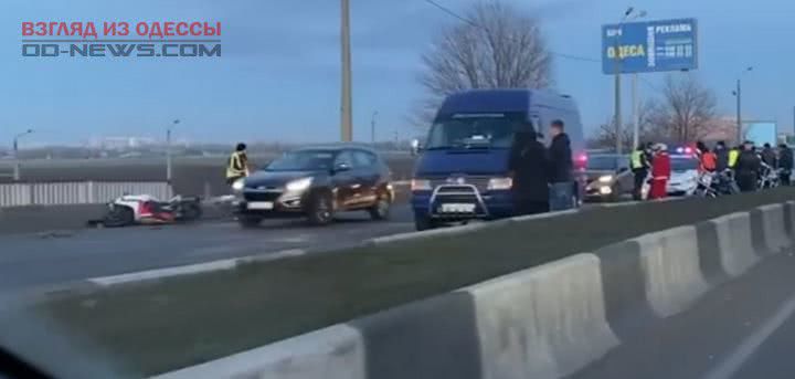 Очевидцы рассказали подробности смертельного ДТП под Одессой, в котором погиб байкер